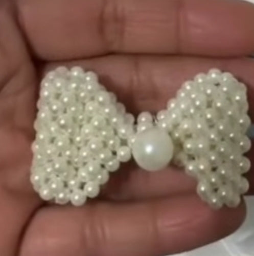 Pearl bow